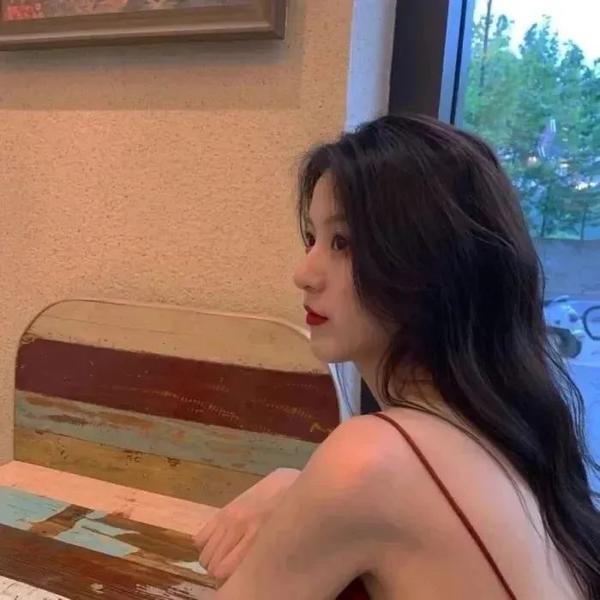 睡觉的笨蛋